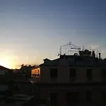 La Tana Tra I Tetti